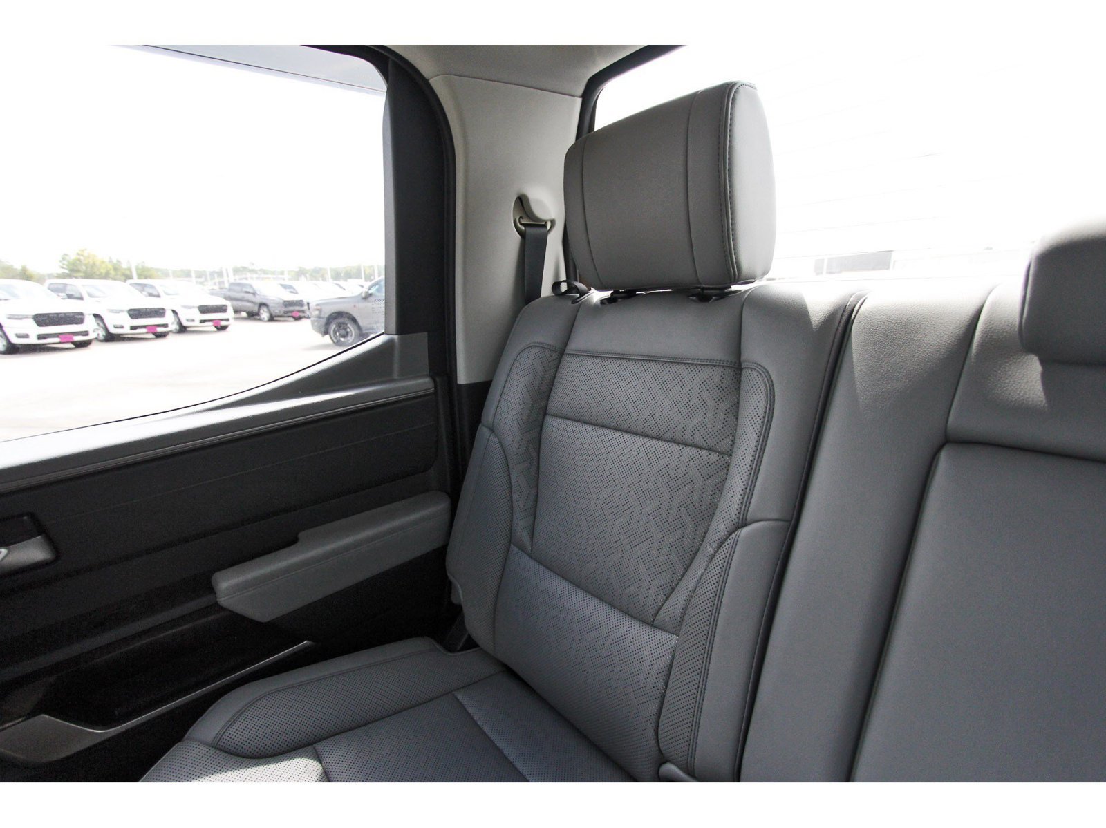 Used 2022 Toyota Tundra Limited RWD image 14