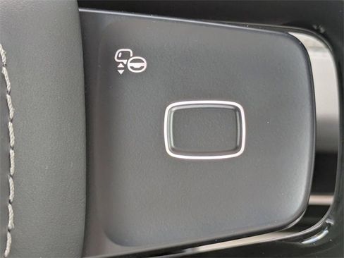 New 2025 Lincoln Navigator Reserve w/ Jet Appearance Package image 26