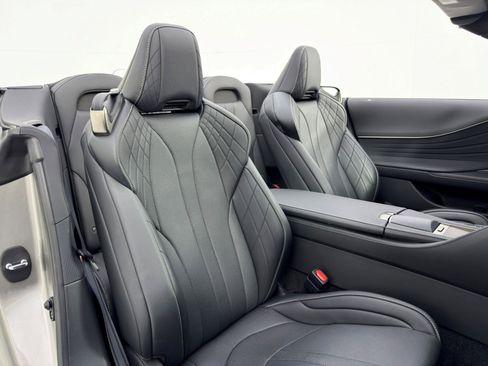 Used 2023 Lexus LC 500 Convertible image 39
