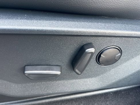 New 2025 Ford F250 Lariat w/ Lariat Ultimate Package image 17