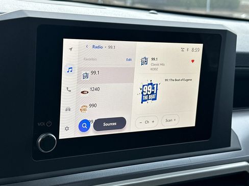 New 2025 Toyota Tacoma SR5 image 15