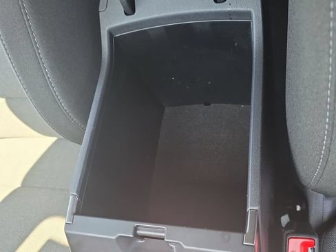 Used 2025 Kia K4 FWD image 22