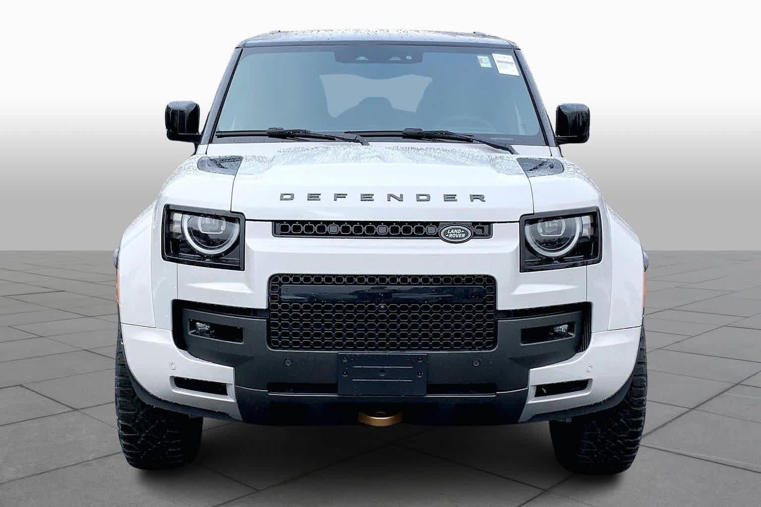 New 2026 Land Rover Defender 110 AWD/4WD image 2