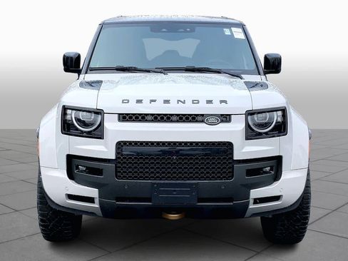 New 2026 Land Rover Defender 110 AWD/4WD image 2
