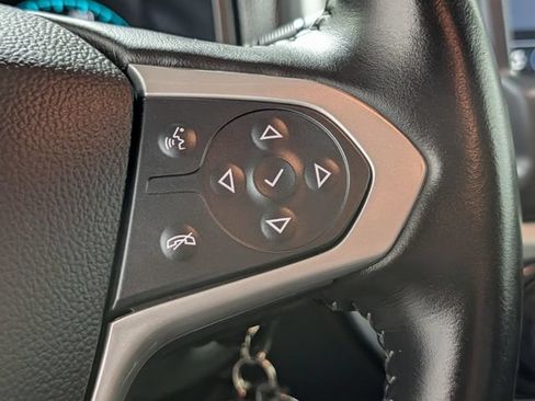 Used 2022 Chevrolet Colorado LT w/ LT Convenience Package AWD/4WD image 20