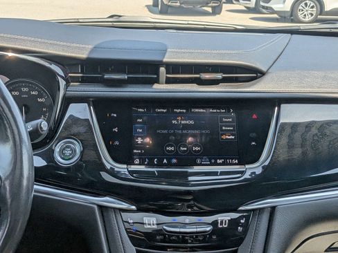 Certified 2021 Cadillac XT6 Premium Luxury AWD/4WD image 19