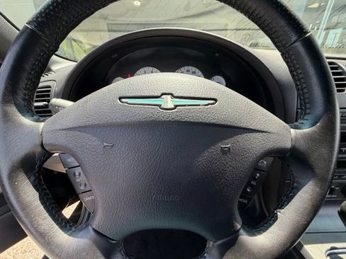 Used 2003 Ford Thunderbird RWD image 13