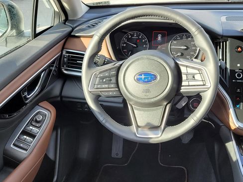 Certified 2025 Subaru Outback Touring XT image 6