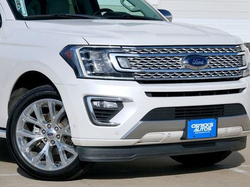Used 2019 Ford Expedition Max Platinum image 18