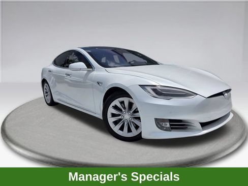 Used 2018 Tesla Model S 75D AWD/4WD image 2