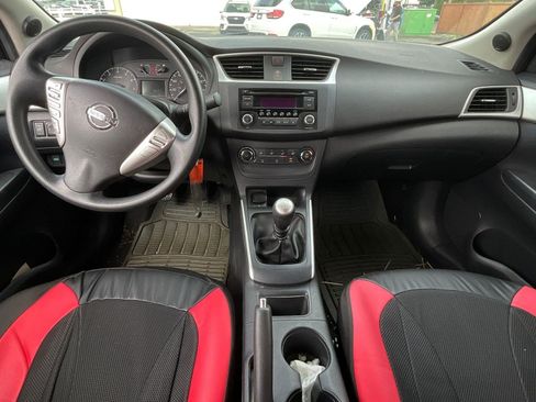 Used 2016 Nissan Sentra S FWD image 7