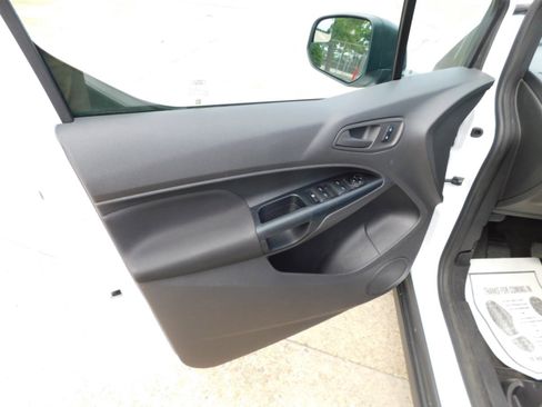 Used 2018 Ford Transit Connect XL image 12