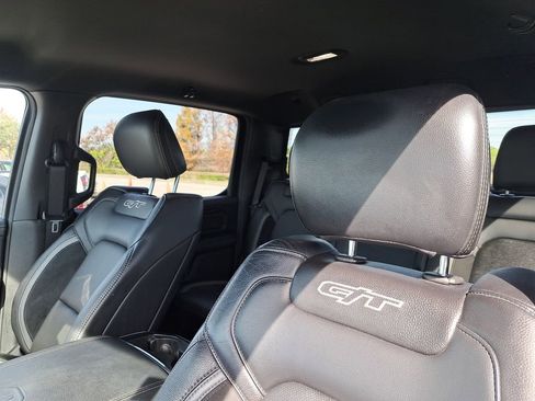 Used 2022 RAM 1500 Laramie image 16