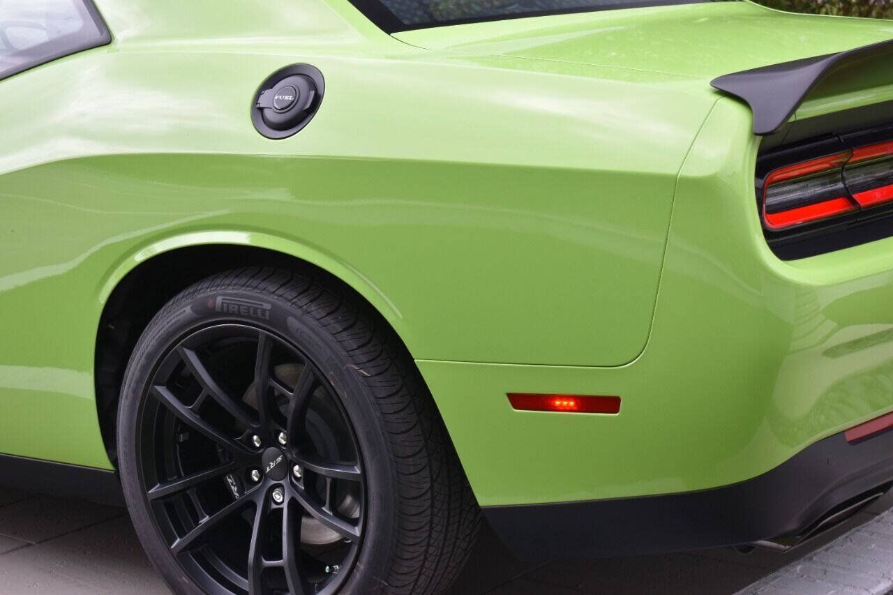 Used 2023 Dodge Challenger SRT Hellcat RWD image 18
