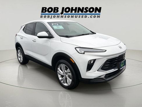 Certified 2024 Buick Encore GX Preferred w/ Comfort Package image 1