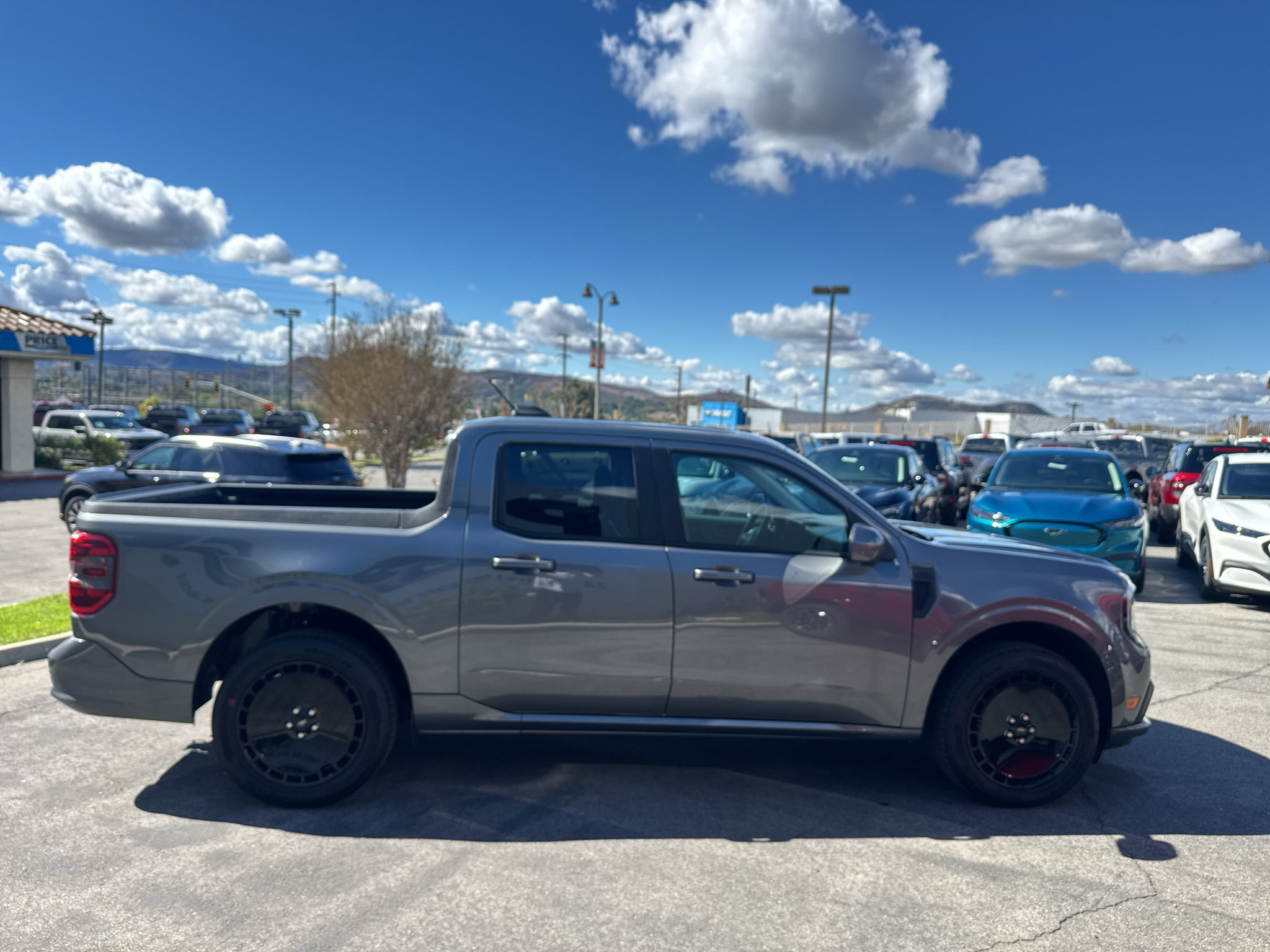 Used 2026 Ford Maverick Lobo AWD/4WD image 5