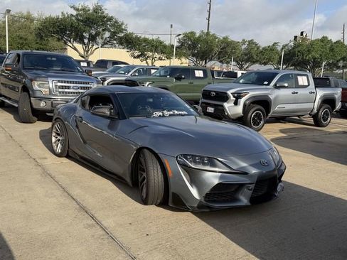 Used 2021 Toyota Supra w/ Safety & Technology Package image 3