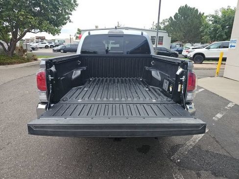 Used 2023 Toyota Tacoma TRD Off-Road AWD/4WD image 7