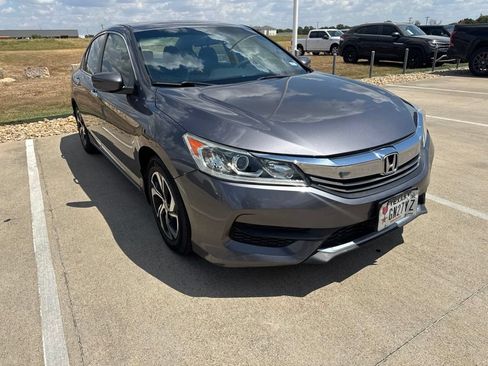 Used 2016 Honda Accord LX image 1