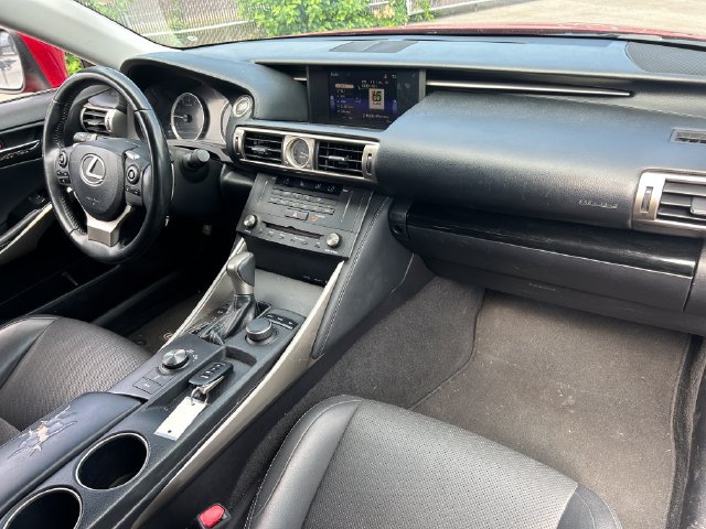 Used 2015 Lexus IS 250 RWD image 30