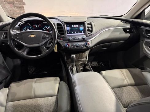 Used 2015 Chevrolet Impala LT w/ Convenience Package FWD image 22
