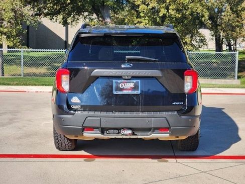 Used 2022 Ford Explorer Timberline image 13