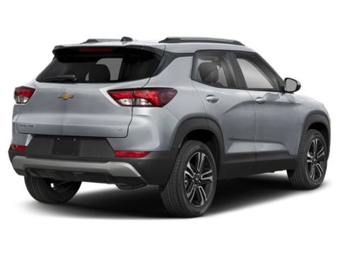 Used 2025 Chevrolet TrailBlazer LT AWD/4WD image 5