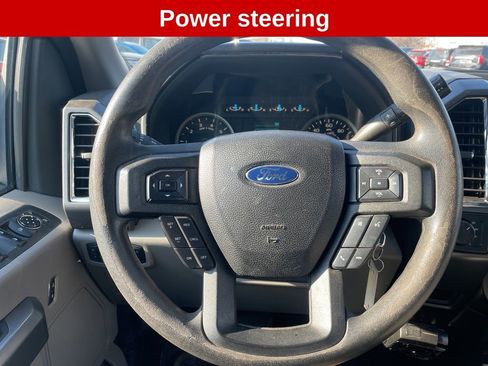 Used 2015 Ford F150 XLT image 5