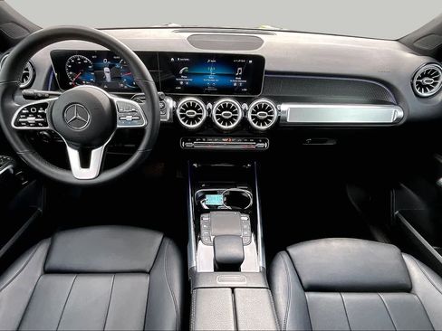 Used 2021 Mercedes-Benz GLB 250 image 15