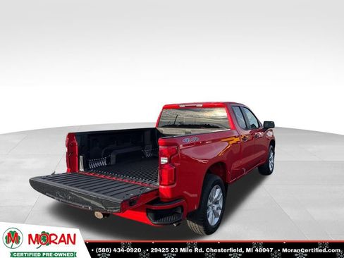 Used 2020 Chevrolet Silverado 1500 Custom w/ Custom Value Package image 10