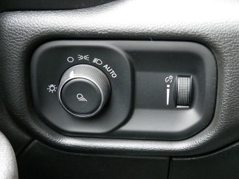 Used 2021 RAM 3500 Tradesman image 23