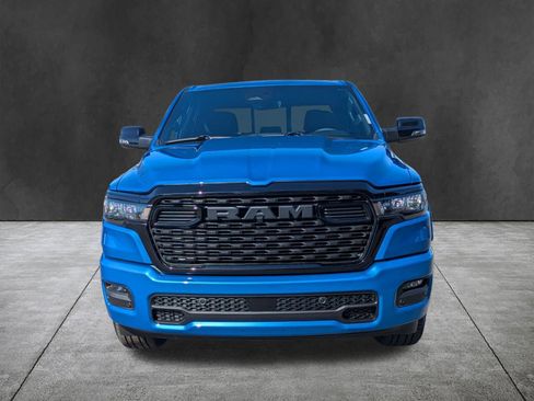 New 2026 RAM 1500 4x4 Crew Cab image 9