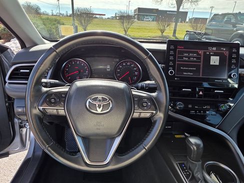 Used 2024 Toyota Camry XSE image 14