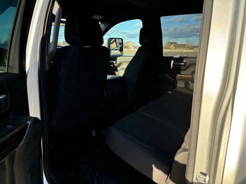 Used 2022 GMC Sierra 2500 SLE image 12