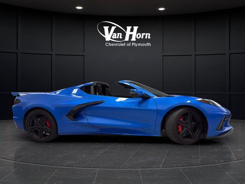 Used 2026 Chevrolet Corvette Stingray Coupe w/ Z51 Performance Package RWD image 12