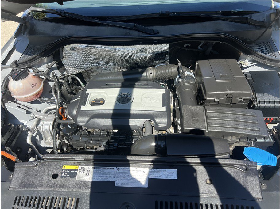 Used 2013 Volkswagen Tiguan S FWD image 20