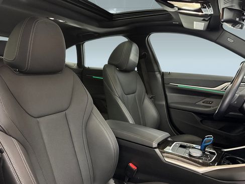 Certified 2023 BMW i4 eDrive35 image 31