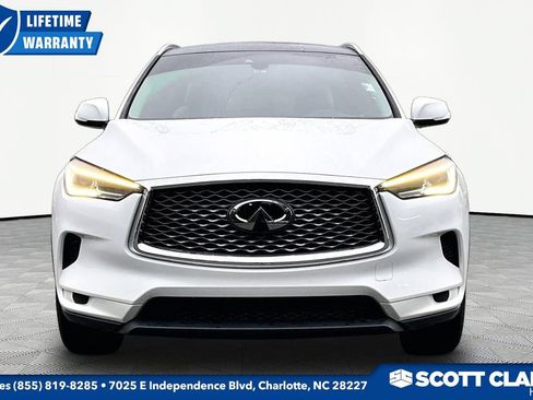 Used 2023 INFINITI QX50 Luxe FWD image 2