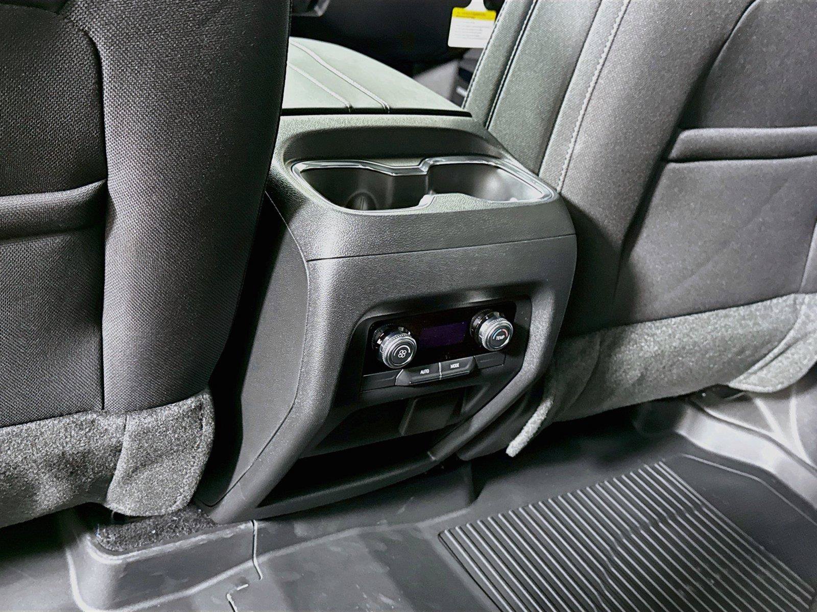 New 2027 GMC Acadia Elevation w/ LPO, Floor Liner Package AWD/4WD image 19
