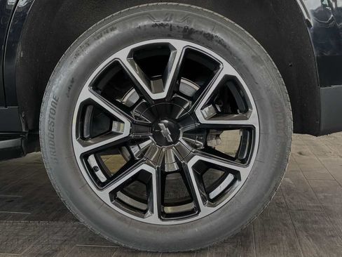 Used 2022 Chevrolet Tahoe RST w/ Luxury Package AWD/4WD image 26