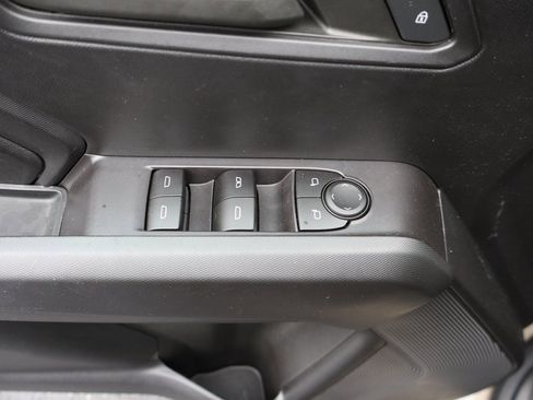 Used 2023 Chevrolet Colorado Trail Boss w/ LPO, Flex Utility Package image 21