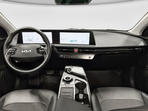Used 2024 Kia EV6 Light AWD/4WD image 16