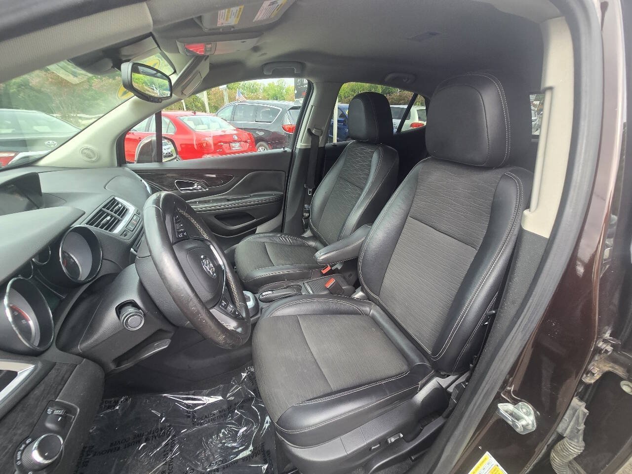 Used 2015 Buick Encore AWD image 27