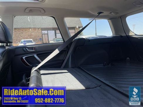 Used 2009 Subaru Outback 2.5i Limited AWD/4WD image 31