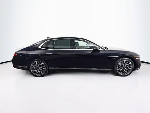 Used 2023 Genesis G90 3.5T AWD/4WD image 11