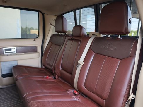 Used 2014 Ford F150 King Ranch w/ King Ranch Luxury Package AWD/4WD image 21
