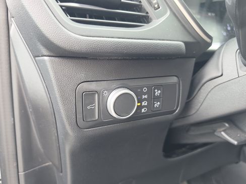 Used 2021 Ford Escape SE w/ SE Sport Appearance Package AWD/4WD image 16