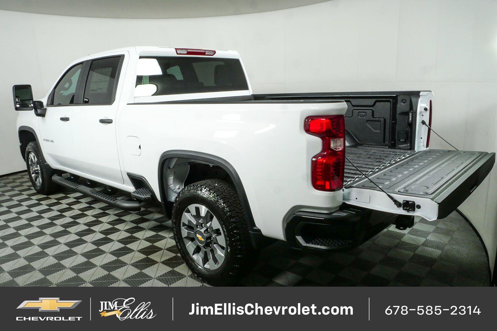 New 2026 Chevrolet Silverado 2500 Custom w/ Custom Value Package AWD/4WD image 29