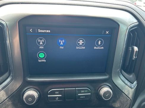 Used 2019 Chevrolet Silverado 1500 LT Trail Boss AWD/4WD image 21