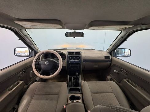 Used 2002 Nissan Frontier XE image 20